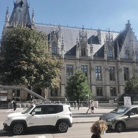 Centre Palais De Justice Apartment *